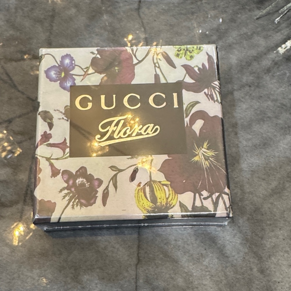 Gucci Flora Mirror And Box